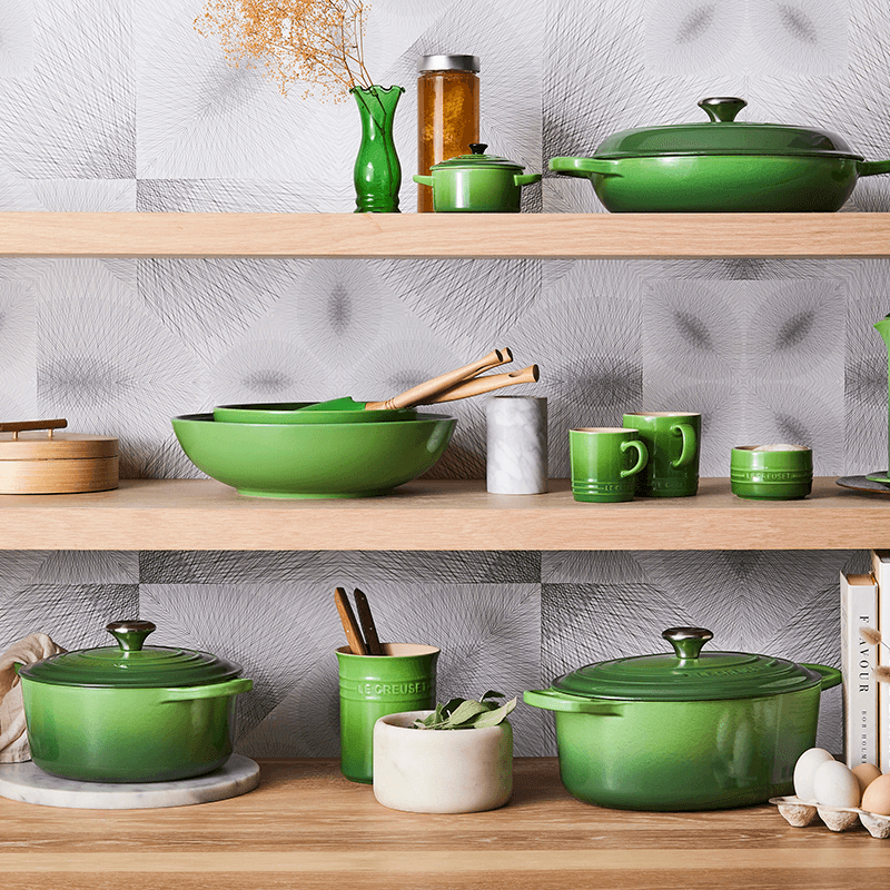 Signature Cast Iron Round Casserole, 24cm, Bamboo