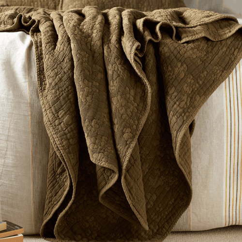 Image showing the Clover Throw, King/Super King, Dark Olive product.