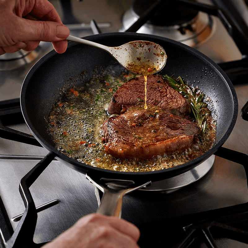 Toughened Non-Stick Shallow frying pan, 24cm