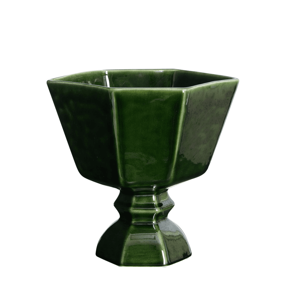 Vera Urn
