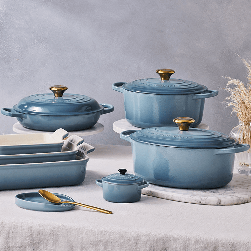 Signature Cast Iron Oval Casserole, 27cm, Chambray