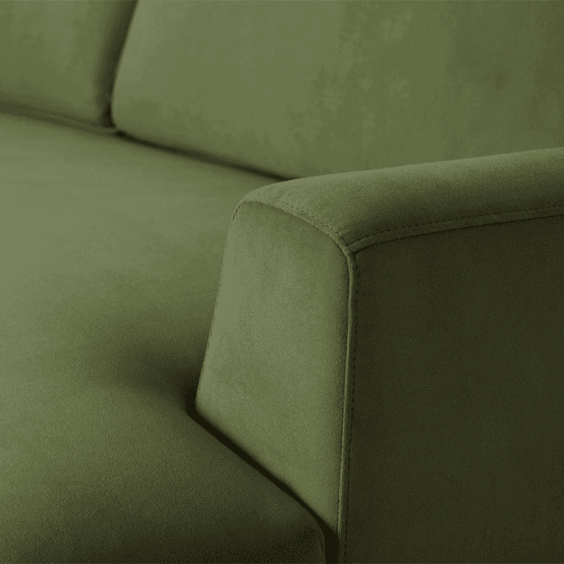 Model 05 Velvet Love Seat, Vine