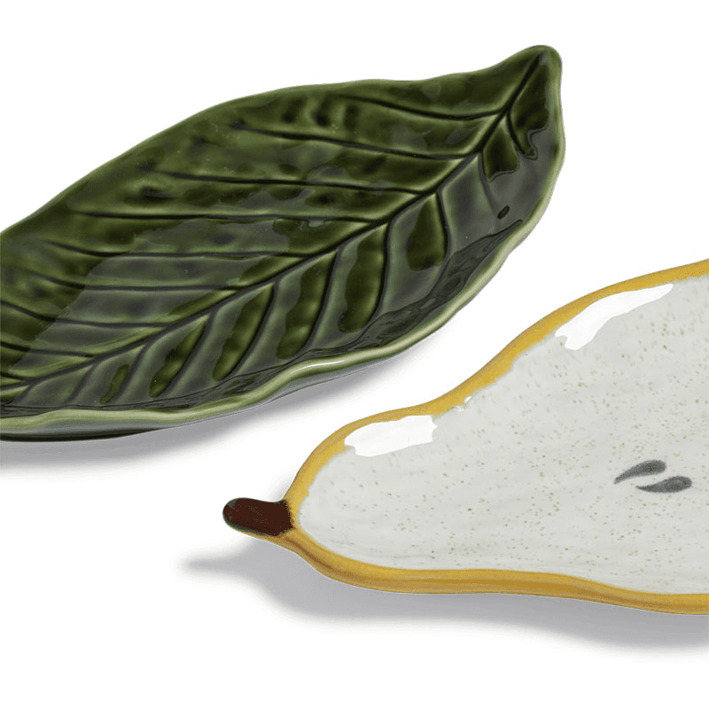 Forage Pear & Leaf Set of 2 Dishes, H3cm x W26cm x D13cm, Multi