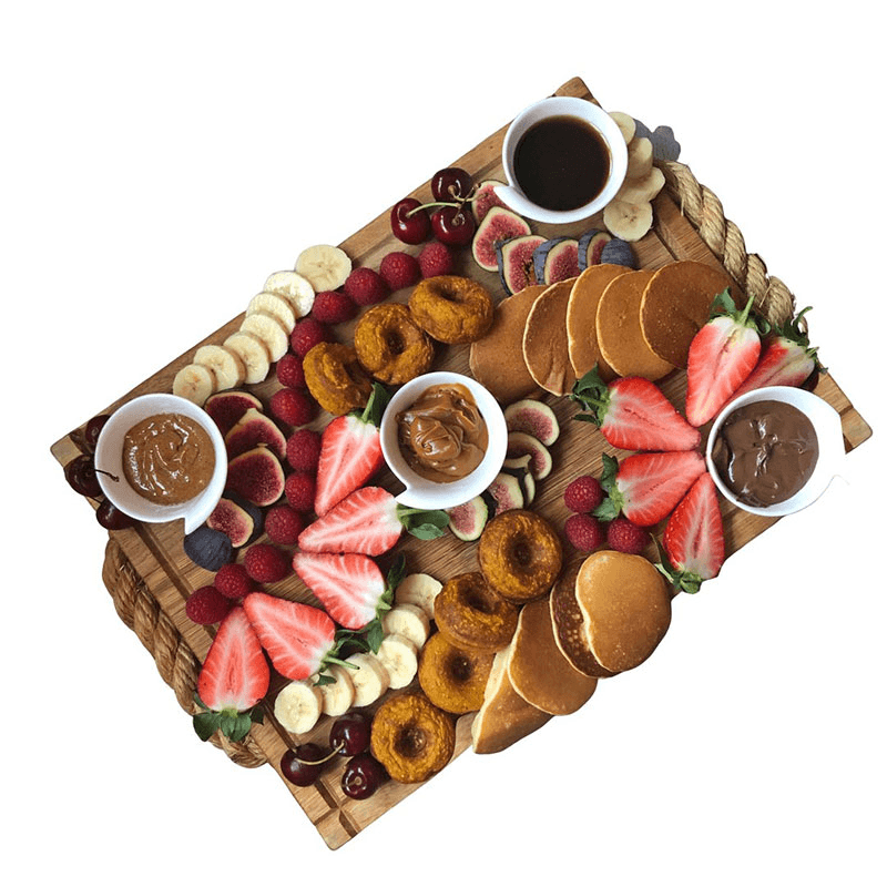 Personalised thin rectangular board with rope handles, 40 x 30 x 3.5cm, Oak