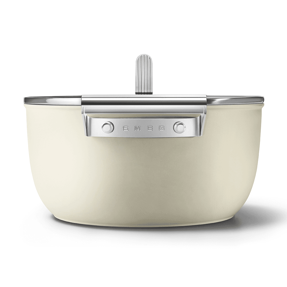 Retro 50's Style Non-Stick Casserole Dish, 26cm, Cream