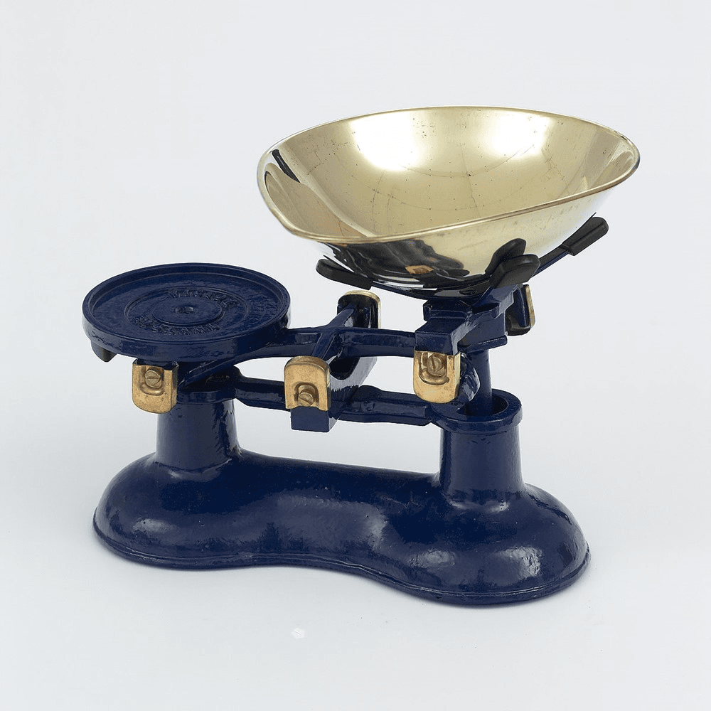 Traditional kitchen scales, Navy Blue Cast Iron With Brass Bowl