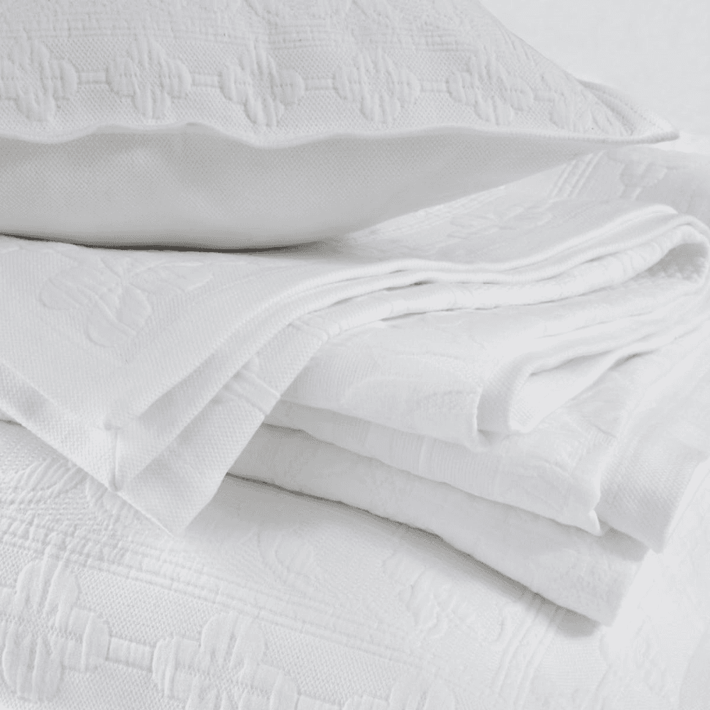 Vintage Etienne - Cotton King bedspread, 260 x 260cm, White