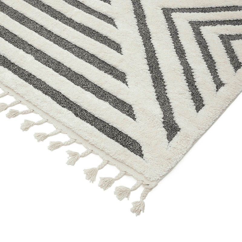 Arianna shard shaggy moroccan rug, 200 x 290cm, Cream