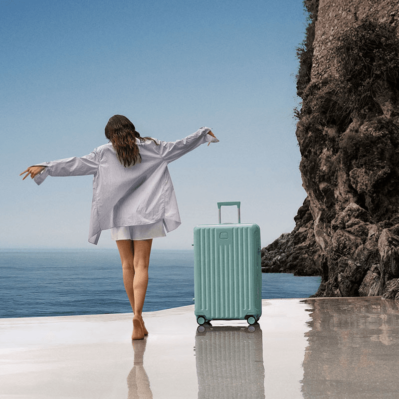 Positano Suitcase, H78 x W31 x L53cm, Light Blue