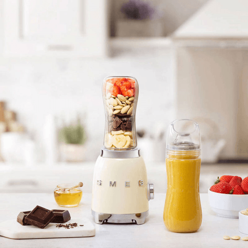 Image showing the 50's Style Mini Blender & Smoothie Maker, 600ml, Cream product.