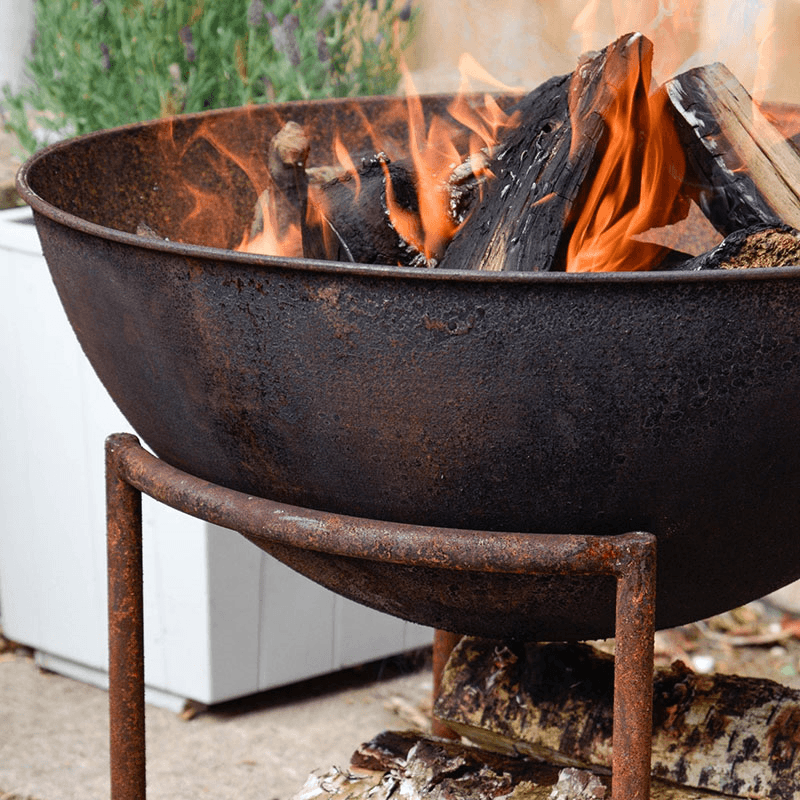 Outdoor cast iron firebowl on stand, W57cm, Rust