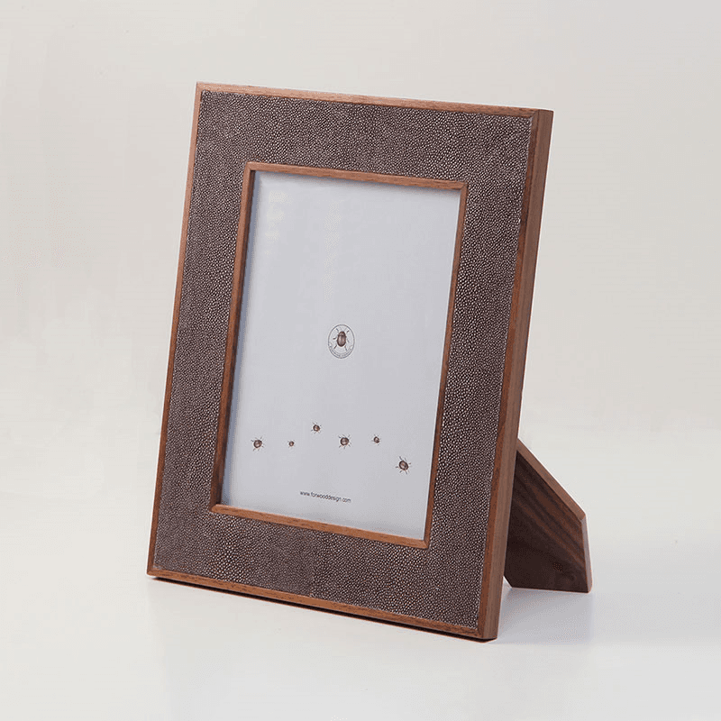 Classic Photo  Frame, 10 x 8", Mulberry Shagreen