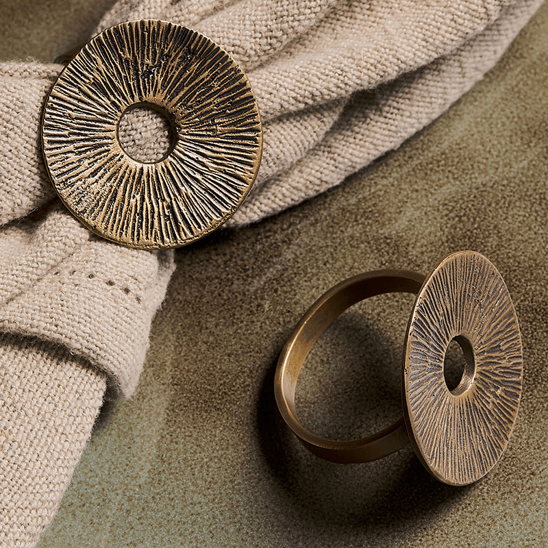 Dankuni Set of 4 Napkin Rings, D4cm, Antique Brass