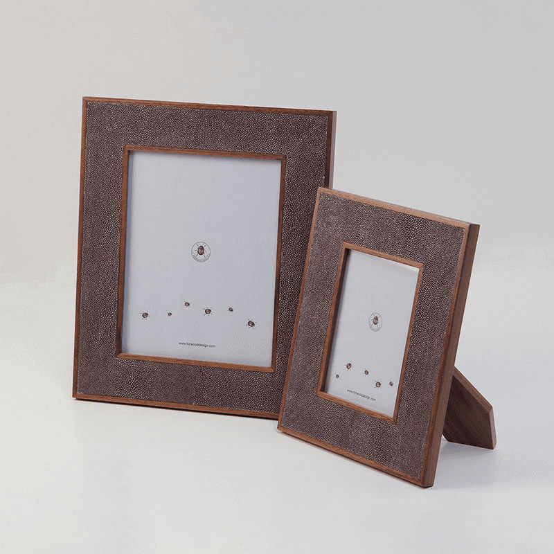 Classic Photo  Frame, 10 x 8", Mulberry Shagreen