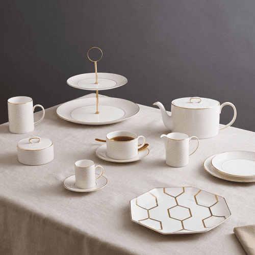 Image showing the Gio Gold 4 piece dinnerware set, Gold/White product.