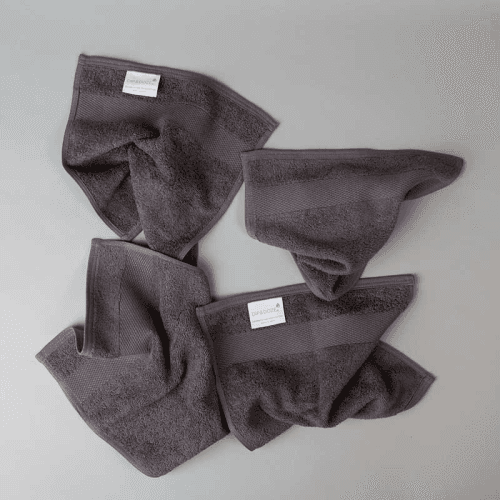 Image showing the Organic 600gsm Set of 2 Face Towels, Slate product.