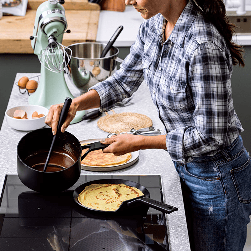 Classic Forged Non-Stick Saucepan, 16cm, Black