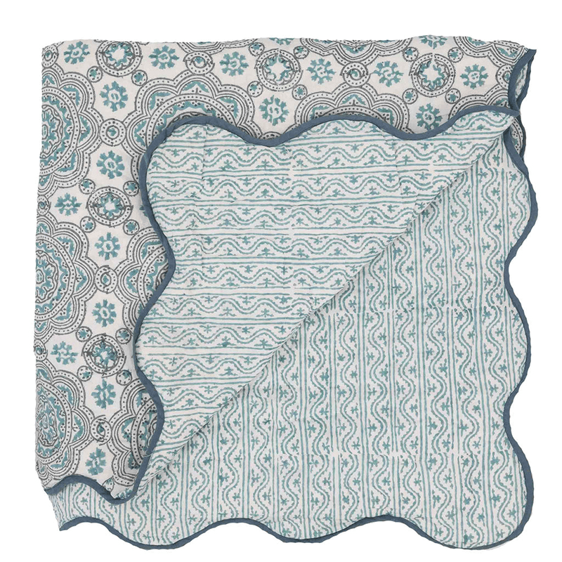 Calabria Scallop Double Quilt, Blue