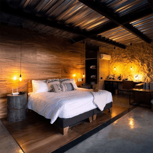 Image showing the £1000 Honeymoon Gift Voucher product.