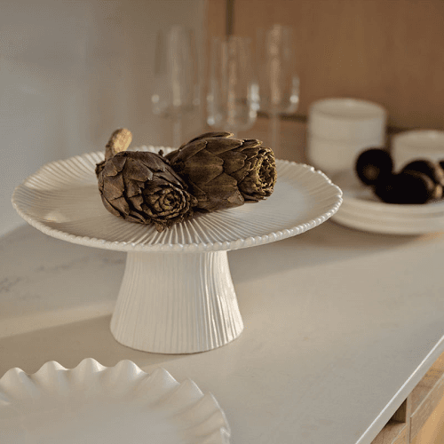 Image showing the Liinear Linear Cake Stand, D35cm, White product.