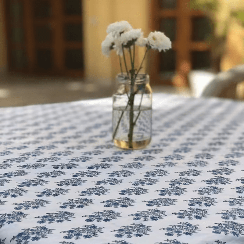 Mayo Flowers Tablecloth, 170 x 270cm, Green & Blue