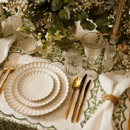 Image showing the Scallop Shell Set of 4 Bread Plates, D26cm, Oat product.