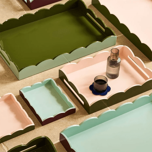 Image showing the Lacquered Scallop Two Tone Tray product.