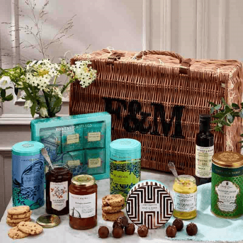 Image showing the The Fortnum's Express Hamper product.