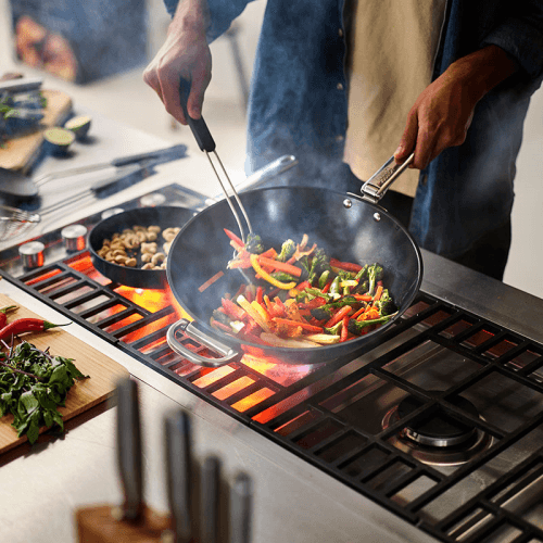 Image showing the Space Folding Ceramic Non-Stick Wok, 32cm, Midnight Blue product.