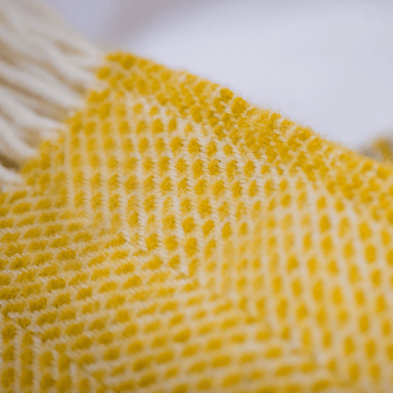 Beehive Throw, 150 x 183cm, Yellow
