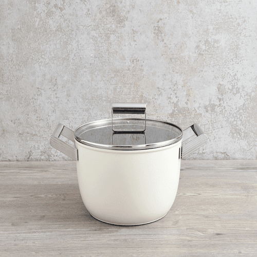 Retro 50's Style Non-Stick Casserole Dish, 26cm, Cream