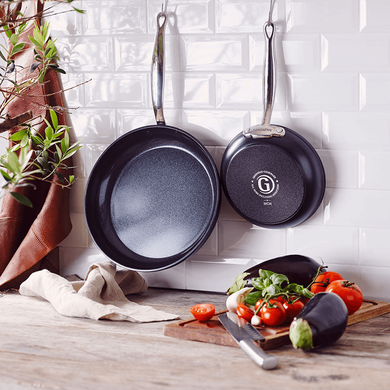 Barcelona Pro Non-Stick Frying Pan, 20, Black