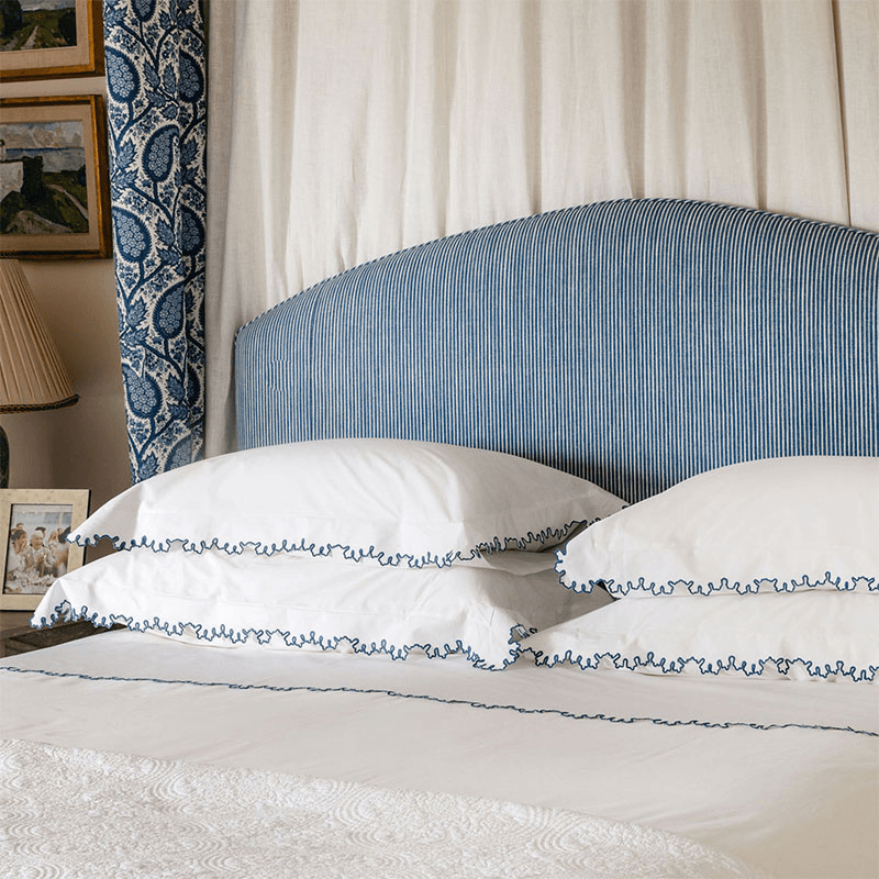 Thea Scalloped Oxford Pillowcase, Standard, Denim