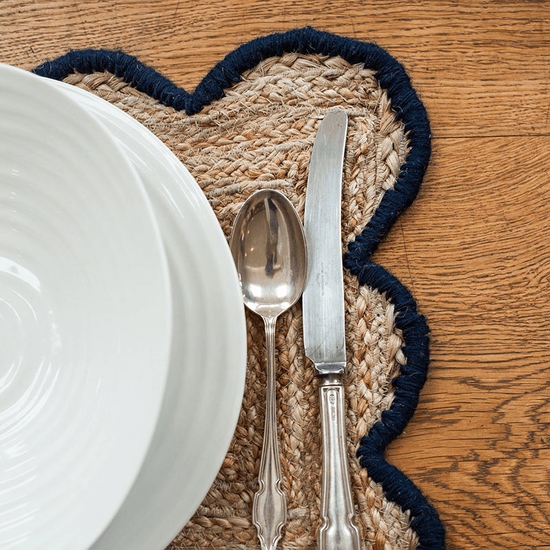 Scalloped Jute Placemat, 30 x 40cm, Navy
