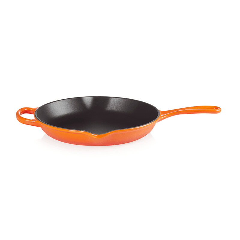 Signature Cast Iron Round skillet, 23cm, Volcanic