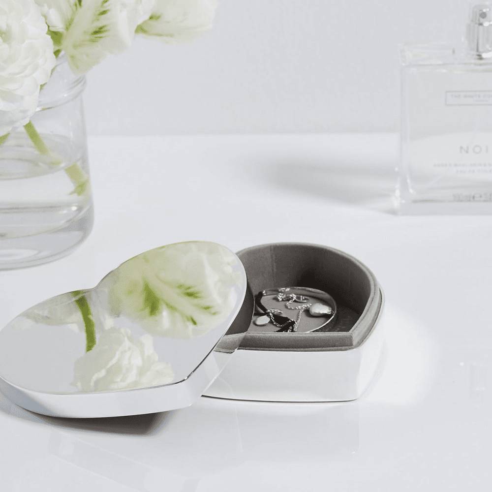 Heart box, Silver