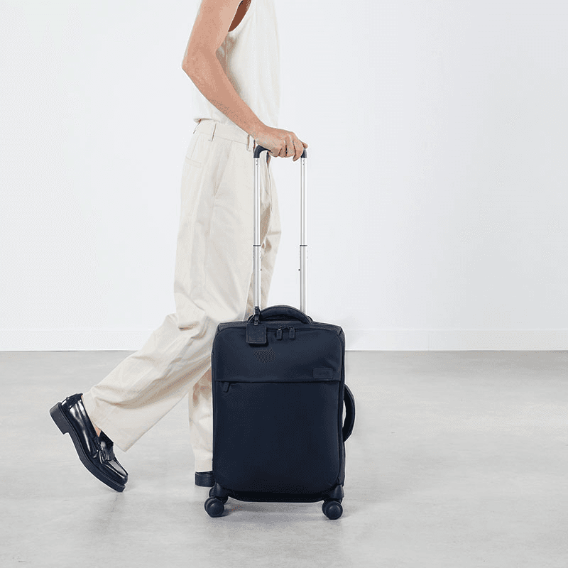 Plume Cabin Suitcase, H55  x L35 x W21cm, Navy