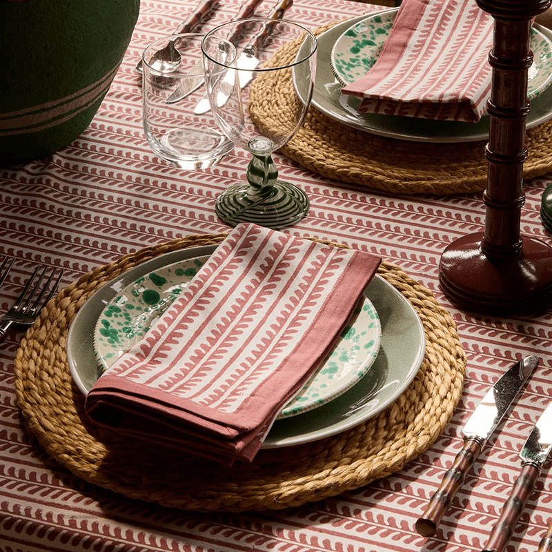Bel Set of 4 Napkins, 50 x 50cm, Red