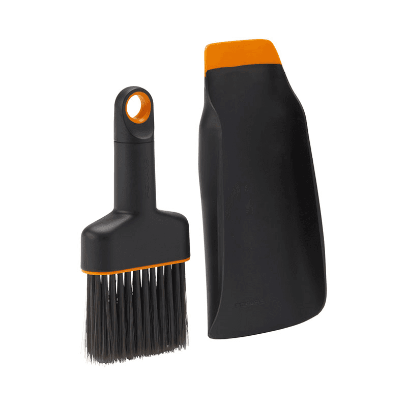 Urban Gardening 2-in-1 soil Scoop and Brush, H27 x L4.8 x W9.5cm, Black