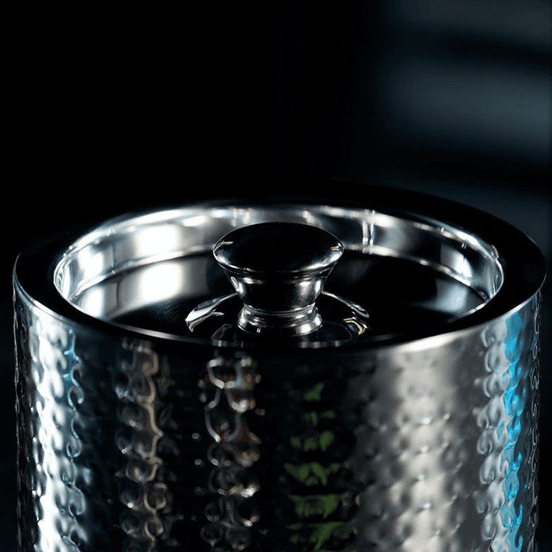 Ice bucket with lid and tongs, 1.5 litre, hammered metal