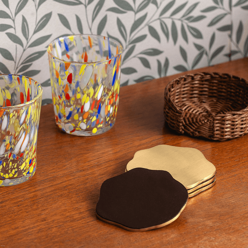 Wavy Set of 4 Brass Coasters, Natural