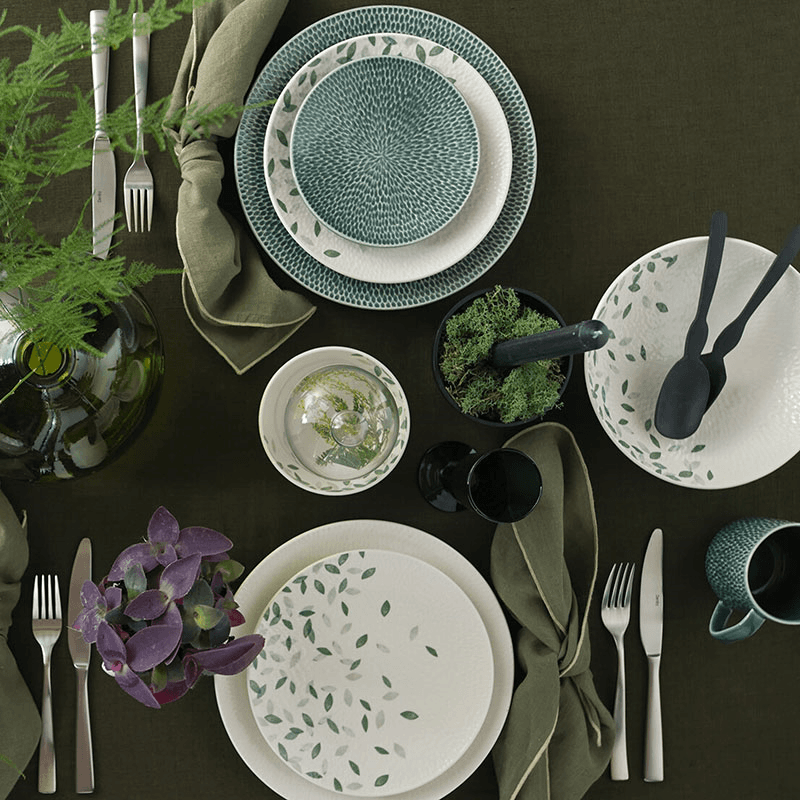 Carve Green Small Plate, D17.5cm