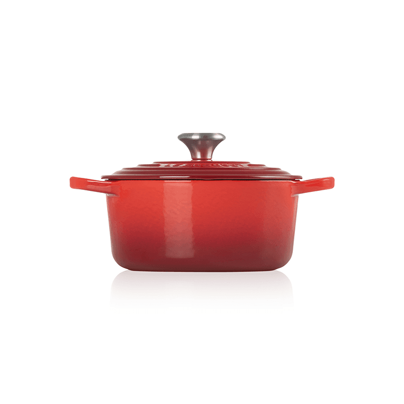 Signature Cast Iron Round casserole, 20cm - 2.4 litre, Cerise