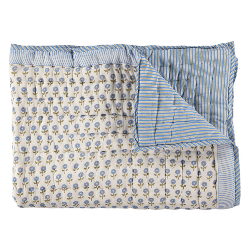 Image showing the Daisy King/Super King  Size Quilt, Blue product.