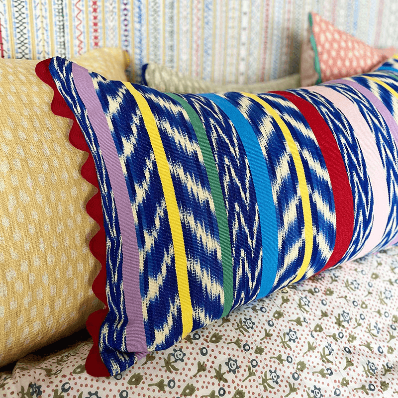 Gloria Cushion, 42 x 70cm, Blue Multi