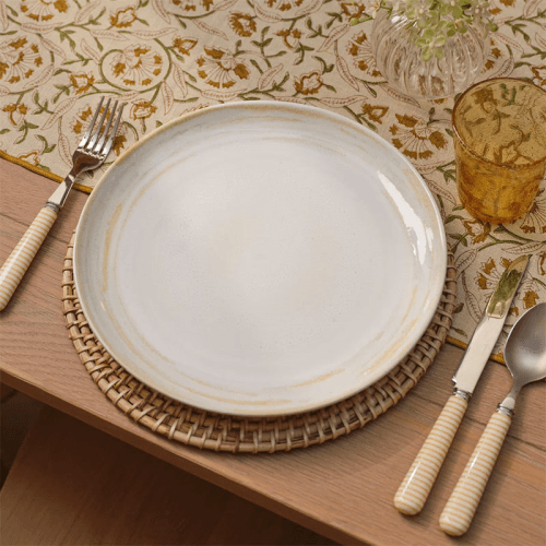 Image showing the Amberley Set of 4 Dinner Plates, D28cm, Yellow product.