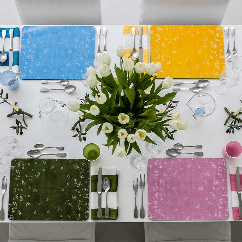 Falling Flower Rectangle Placemat, 38 x 29 cm, Powder Blue