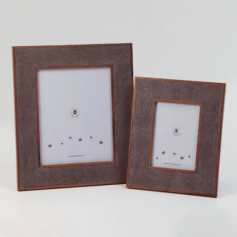 Classic Photo  Frame, 10 x 8", Mulberry Shagreen