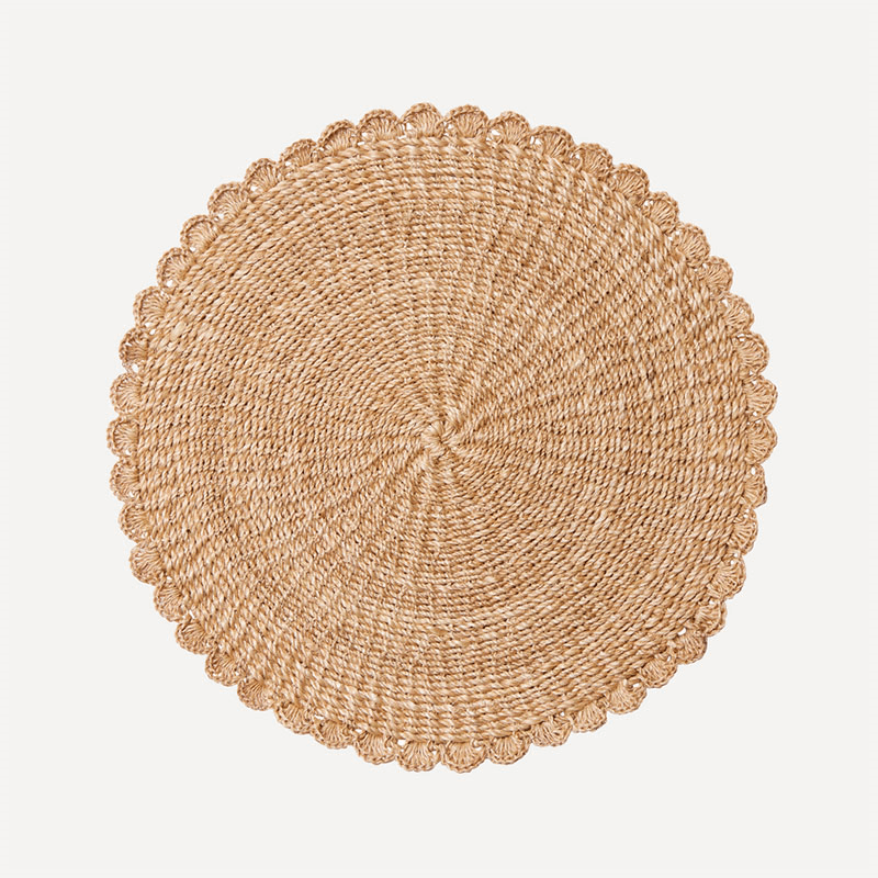Scalloped Abaca Placemat, D38cm, Natural