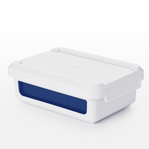 Image showing the Covered silicone ice cube tray - large cubes product.